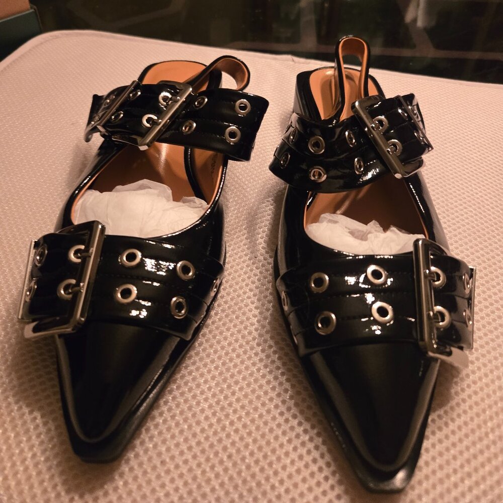 7.5 black patent flat with silver buckle & accessories to dress up shoe